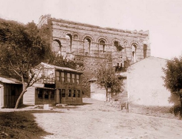 Tekfur Sarayı, 1904