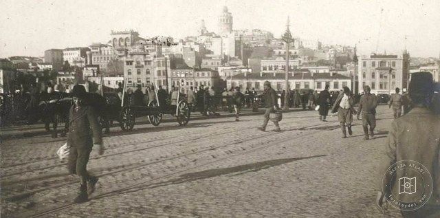 Galata Köprüsü, 1918