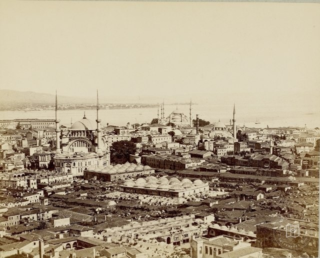 Beyazıt Kulesi'nden Sultanahmet Yönü · 19. Yüzyıl