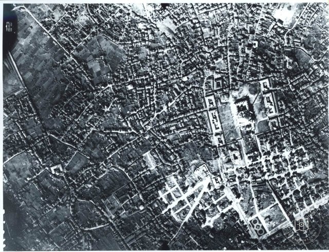 Air Photo: Fatih Mosque and Environment with Aksaray-Fındıkzade region · 1918 year
