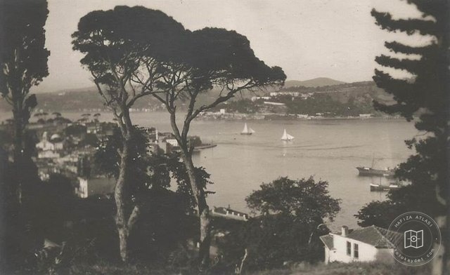 Tepeden Arnavutköy