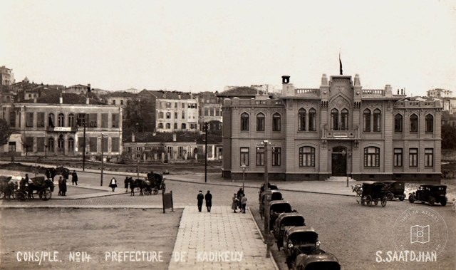 Scaffolding Square, Kadıköy