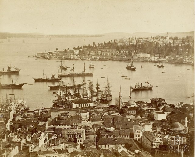 7059 - Galata Tower from Sarayburnu and Beach Kiosks · 1862