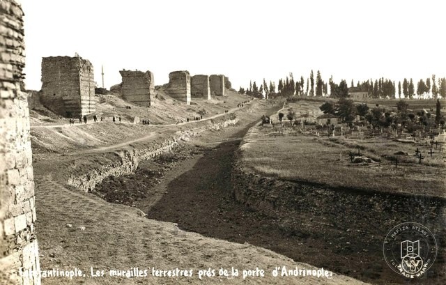 Edirnekapı Surler and Hendekler