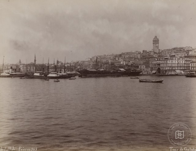 Galata Tower and Perşembepazarı · Abdullah Fréres Photo