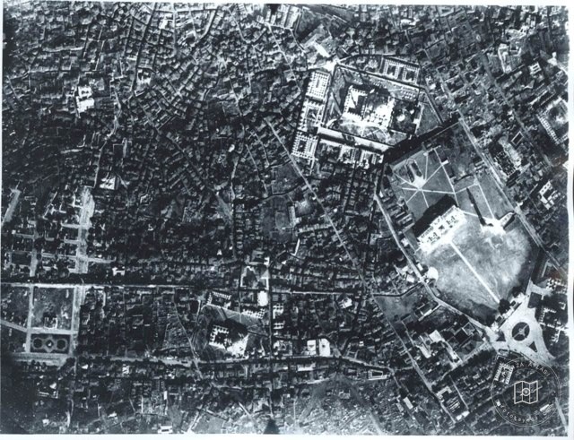 Air Photo: Beyazıt, Süleymaniye, Şehzadebaşı · 1918 year