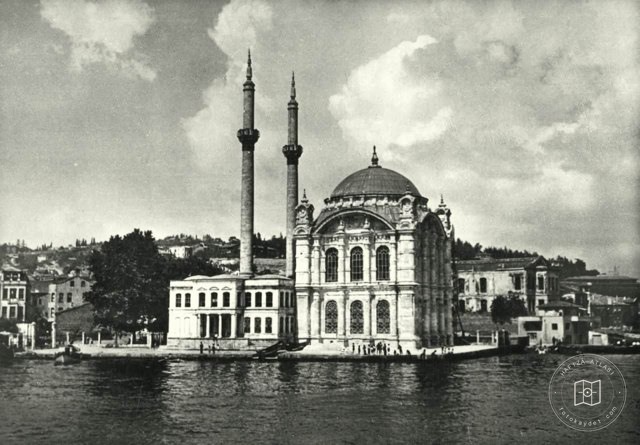 Ortaköy Camii, 1940