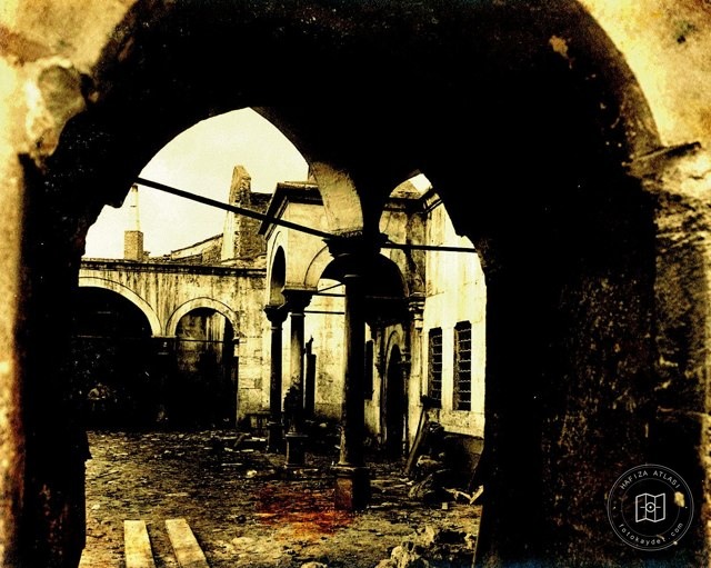 Hamidiye İmareti Hunting Entry · Sébah and Joaillier Photo