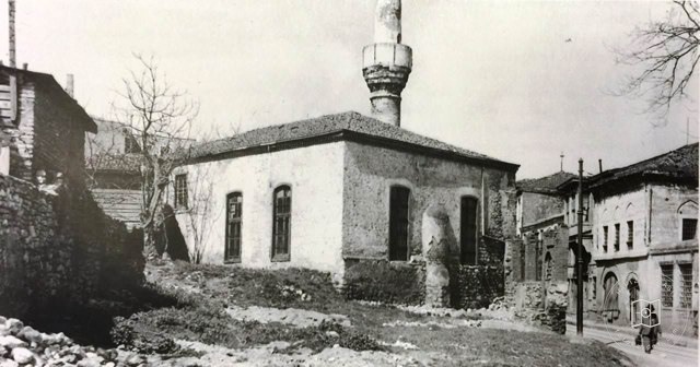 Aksaray’da Çakır Ağa Mescidi ve Ebubekir Ağa Sıbyan Mektebi