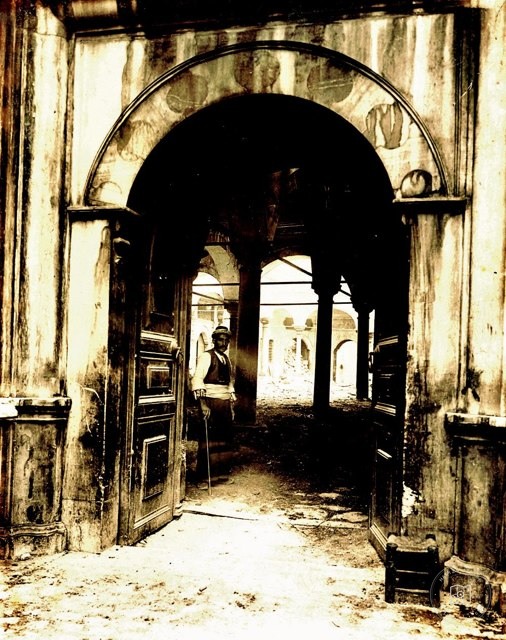 Hamidiye İmareti Hunting Entry · Sébah and Joaillier Photo