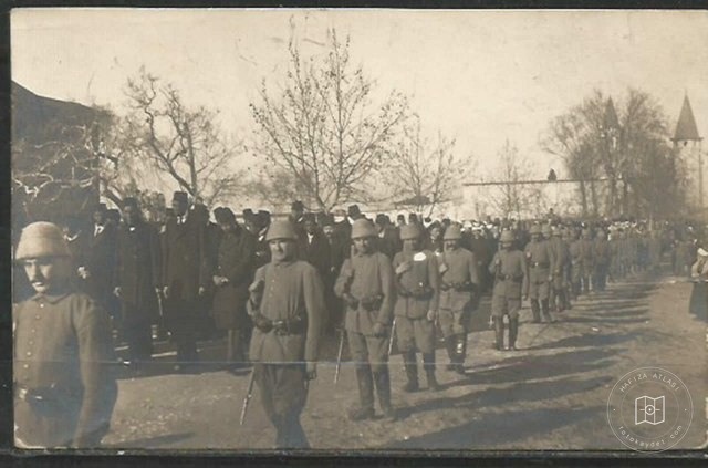 10 February 1918, while Sultan II. Abdulhamit's Funeral Ceremony is removed from Topkapı Sarayı