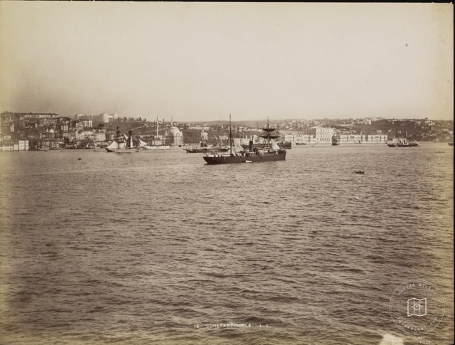Dolmabahçe Panorama · 1860-1890 Range