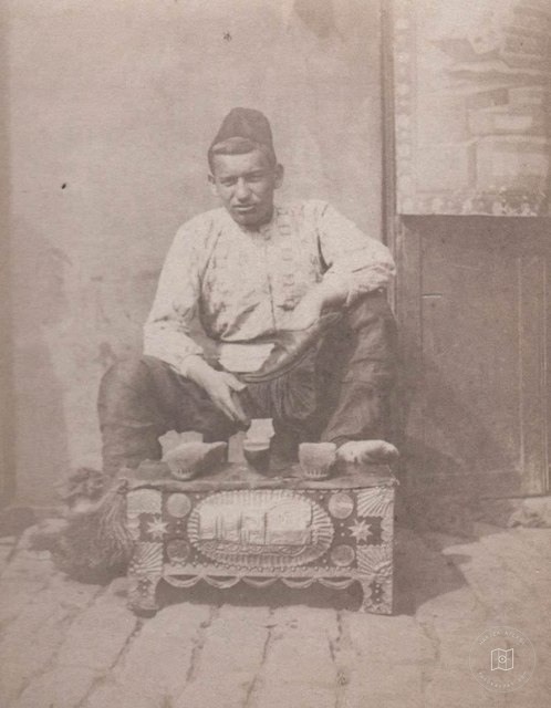 1890-92 yıllarında İstanbul Sokaklarından İnsan Manzaraları