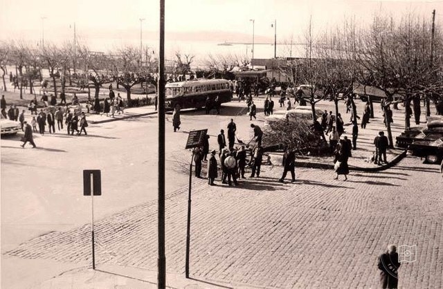Kadıköy İskele Meydanı