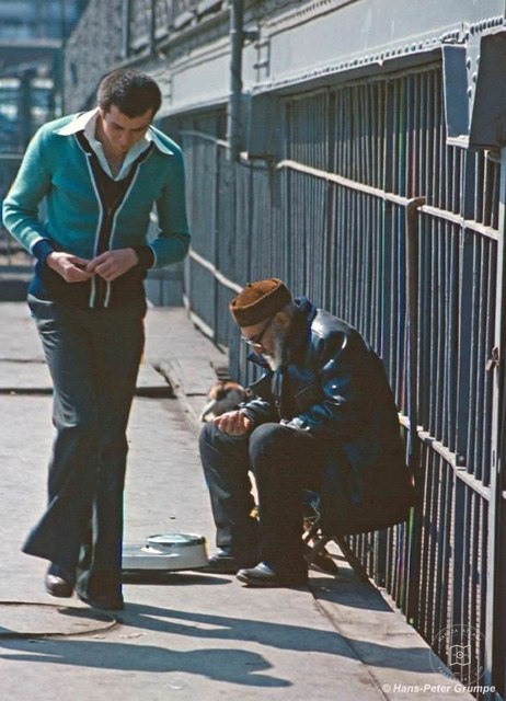 Sokakta Insanlar, 1978 Hans Peter Grumpe fotoğrafı