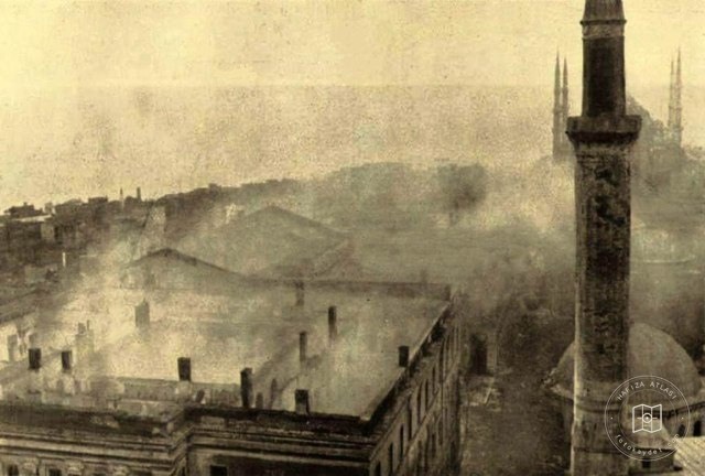 Adliye Building on Sultanahmet · 4 December 1933