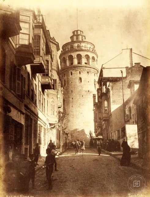 Büyük Hendek Caddesi · Abdullah Fréres fotoğrafı