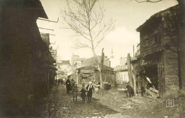 İstanbul’dan bir görünüm · ? 1919