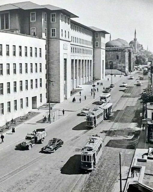 Army Street, Laleli