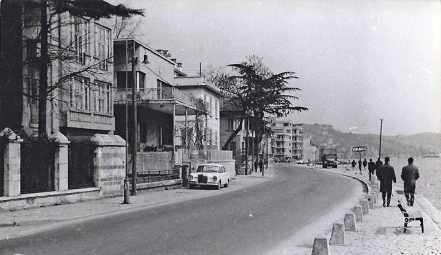 7105 - Bebek · 1967