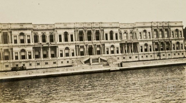 Çırağan Sarayı