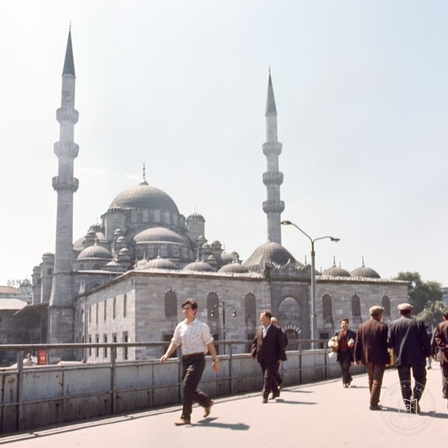 Yeni Cami Charles Samz Fotoğrafı · 1971
