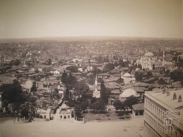 Beyazıt Tower from Şehzadebaşı Direction