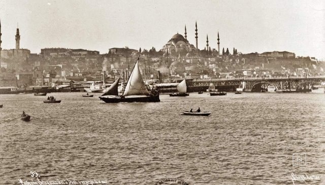 Süleymaniye and Golden Horn Sébah & Joaillier photo
