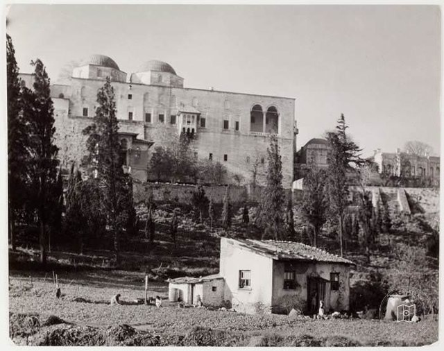 Topkapı Sarayı · 1946 Photographer: Robert Capa
