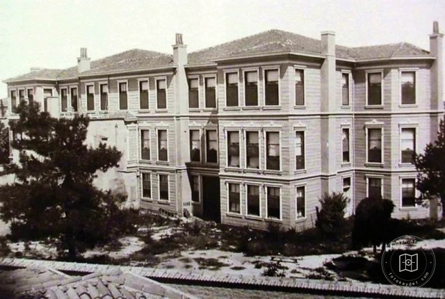 Nişantaşı Reşit Mümtaz Konağı