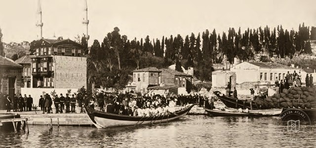 Wilhelm II and Empress Auguste Victoria visiting Eyüp