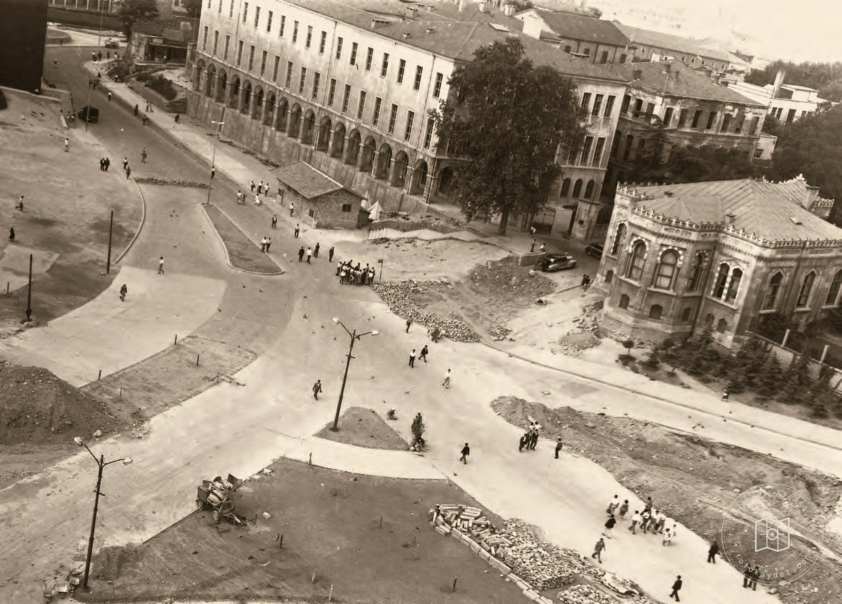 Yayalaştırma öncesinde Beyazıt Meydanı