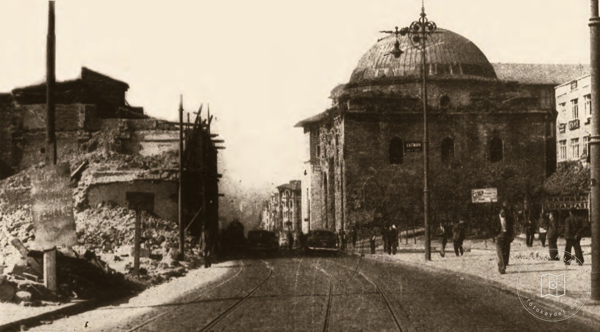 Simkeşhane after demolition of its facade