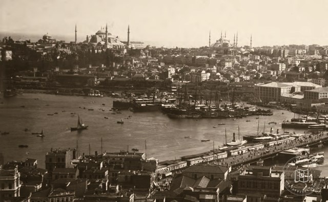 Eminönü Pier