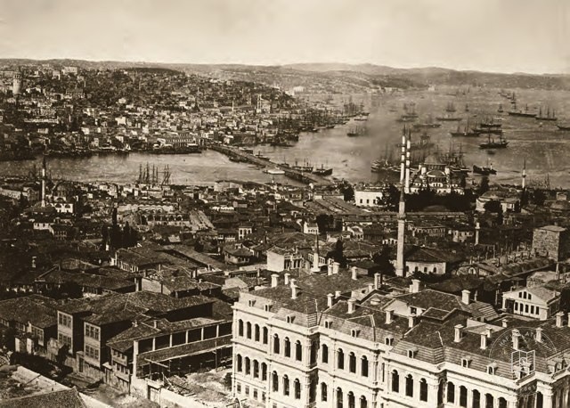 Eminönü, Galata and the Bosphorus in the late nineteenth century