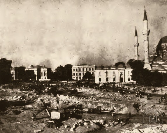 Beyazıt Meydanı'nda imar çalışmaları