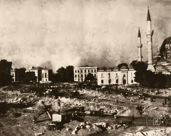 Beyazıt Meydanı'nda imar çalışmaları