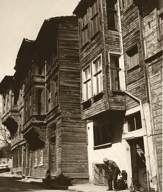 A street in old Istanbul