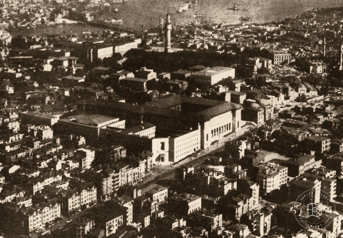 Aerial view of Beyazıt and Ordu Avenue