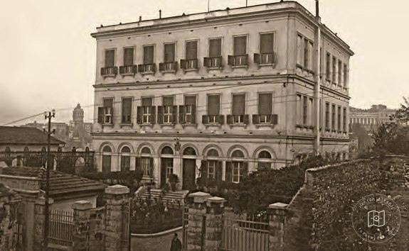 Italian Hospital
