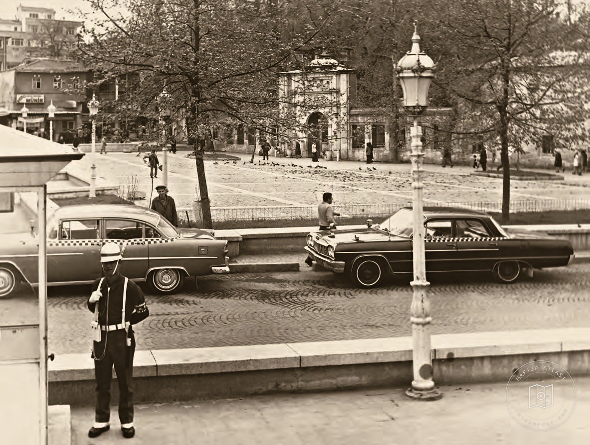Eyüp Sultan Mosque Square