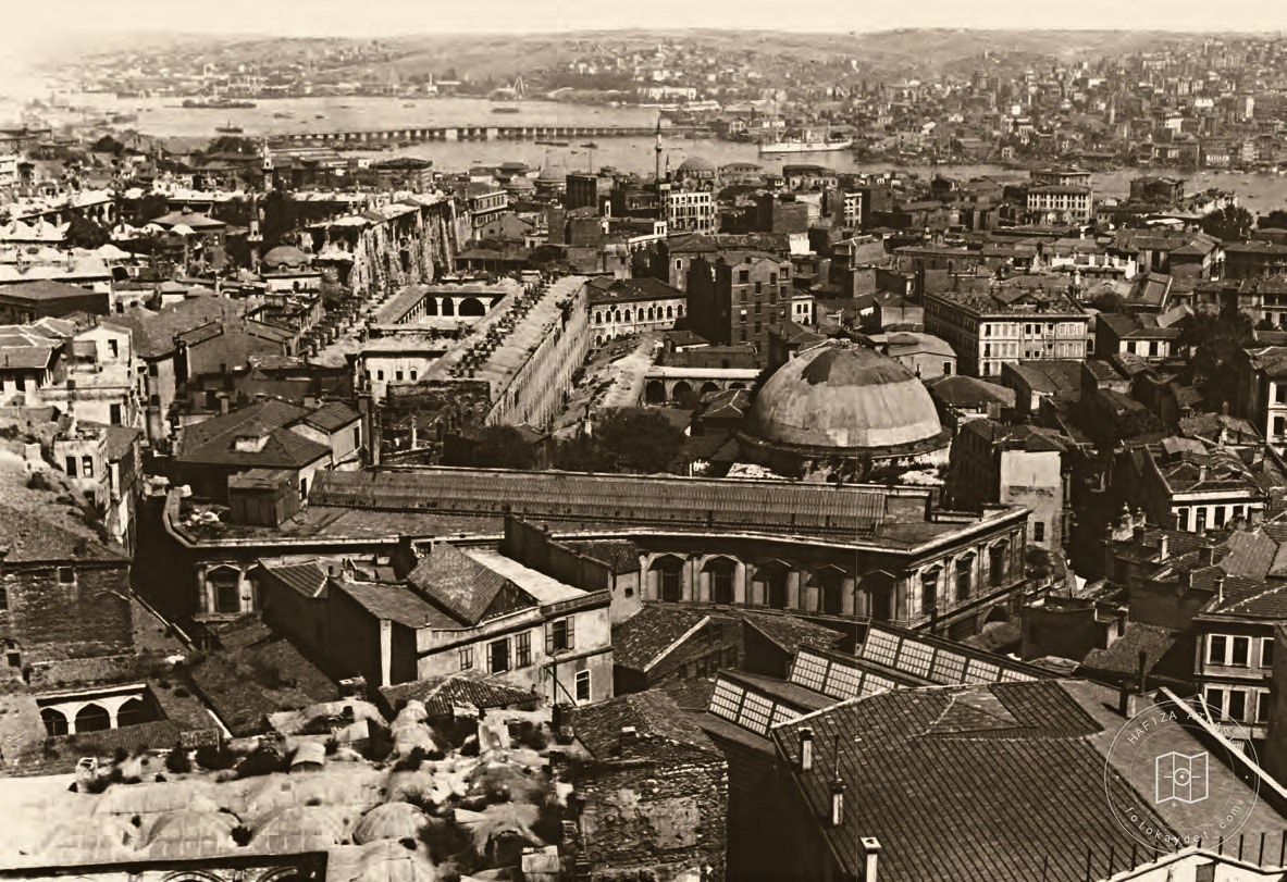Golden Horn from Nuruosmaniye Mosque