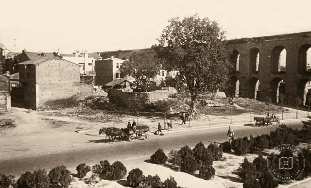 Saraçhane and the Valens Aqueduct
