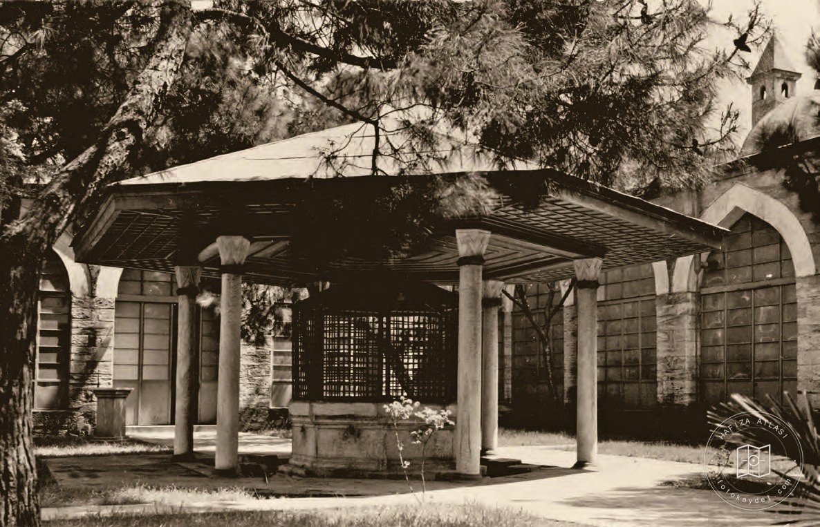 Courtyard of Beyazıt Madrasa as the Municipal Library