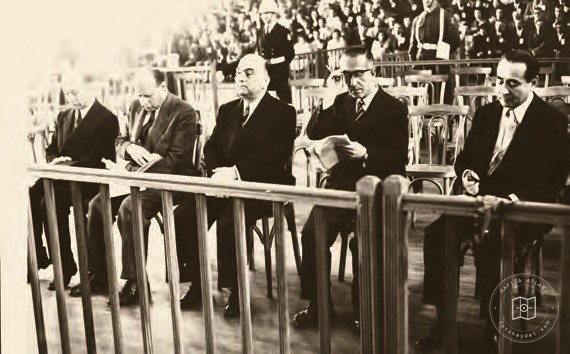 Adnan Menderes and his colleagues defending themselves at the Yassıada trials