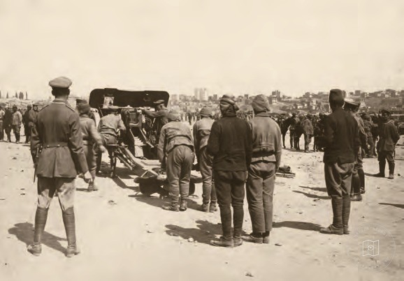 Occupation commanders and soldiers in Istanbul