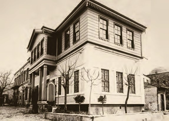 Kocamustafapaşa Police Station