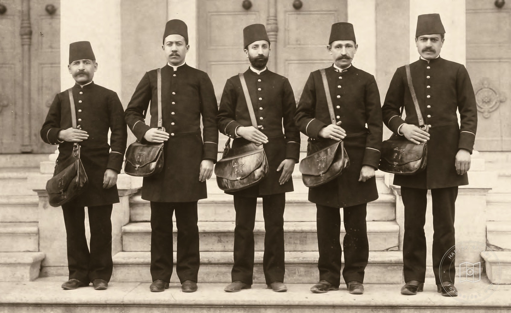 Osmanlı postacıları