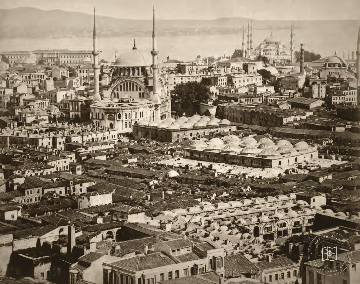 From the Grand Bazaar toward Sultanahmet