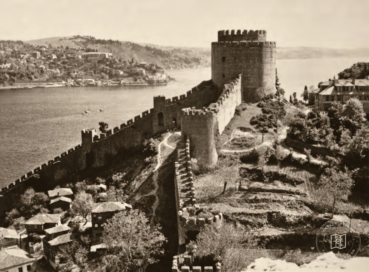 Rumelihisarı before restoration
